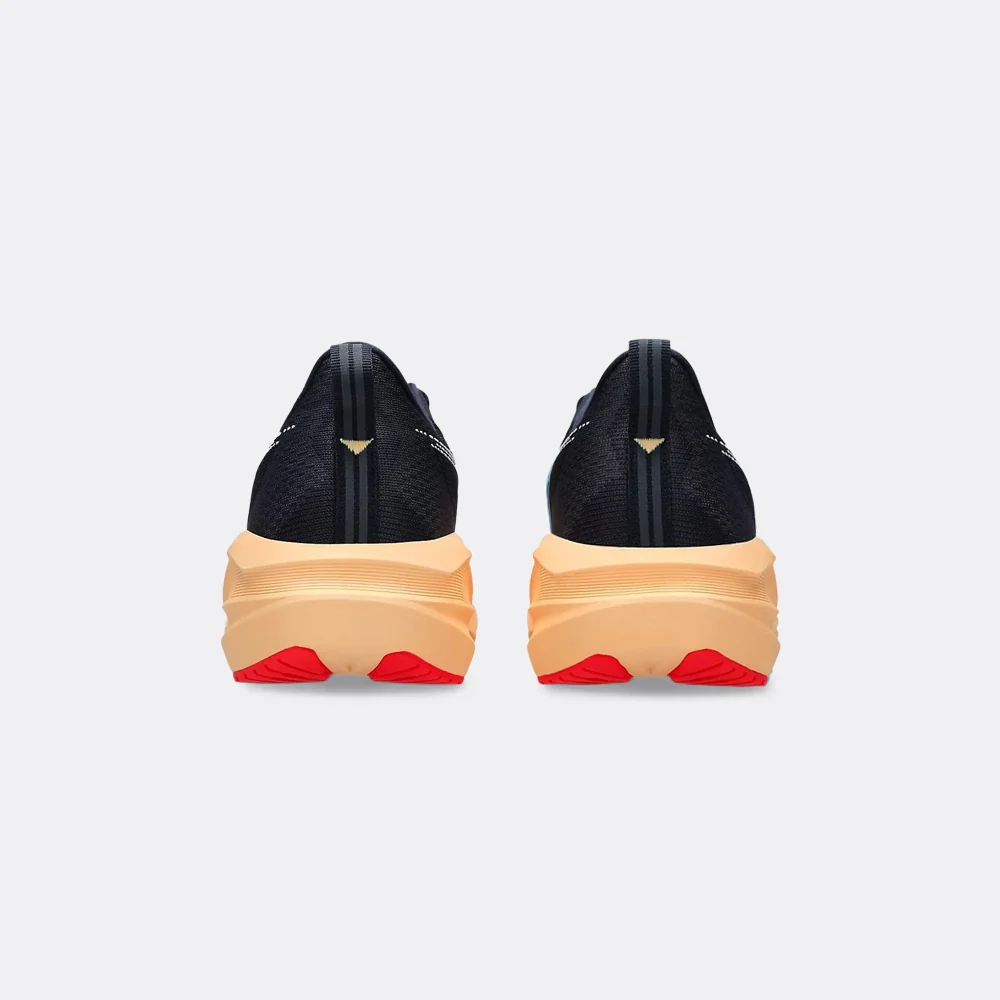 Asics Novablast 5 - Image 24