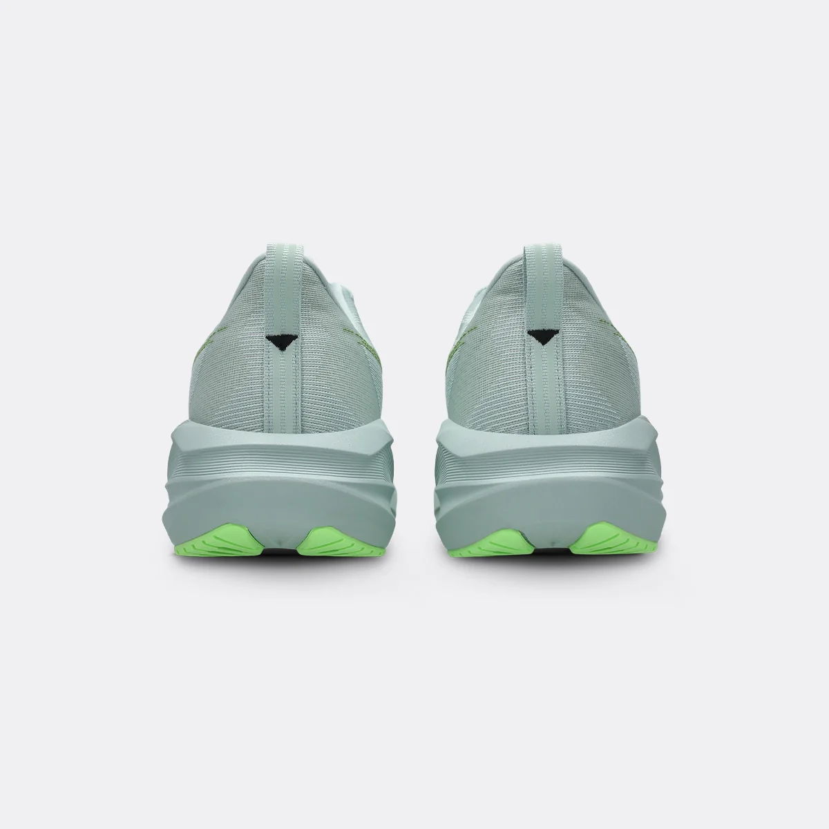 Asics Novablast 5 - Image 45