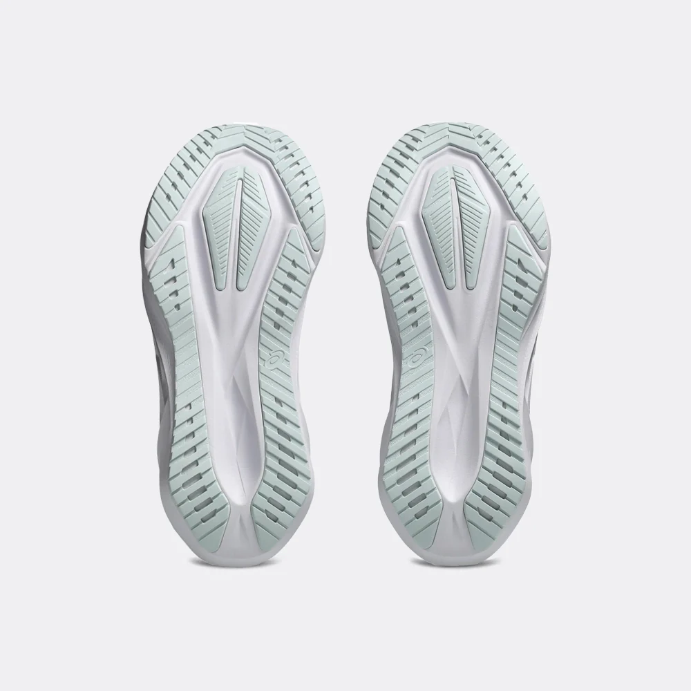 Asics Novablast 5 - Image 24