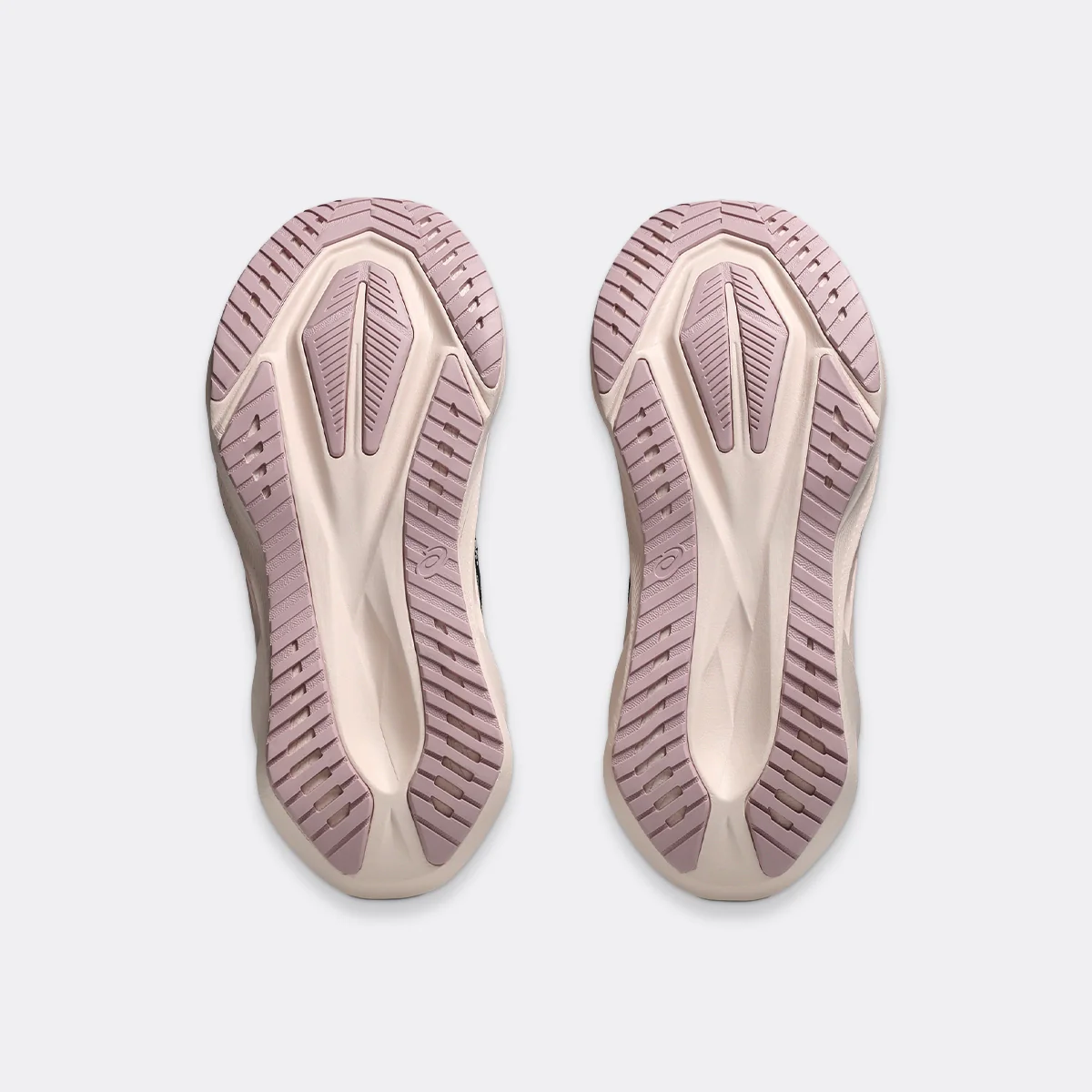 Asics Novablast 5 - Image 35