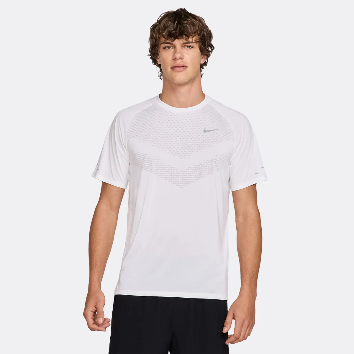 Men's Dri-FIT ADV Short-Sleeve Running Top
