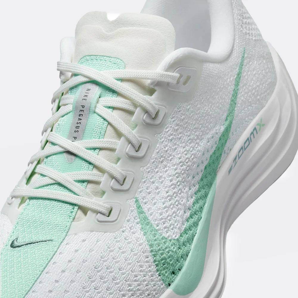 Nike Pegasus Plus - Image 24