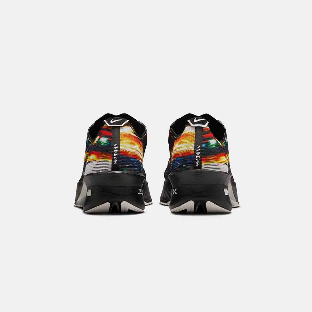 Nike Vaporfly 4 - Image 14