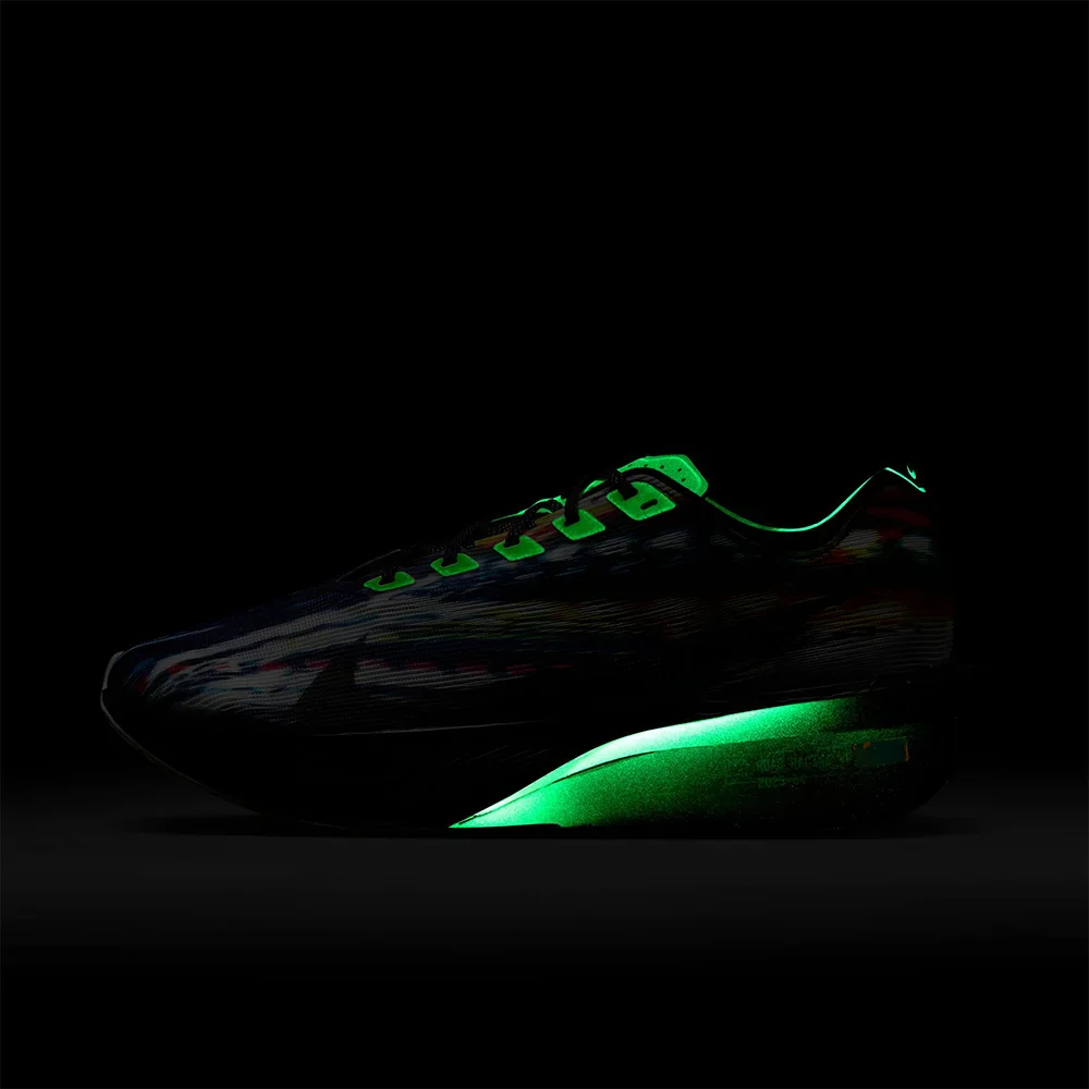 Nike Vaporfly 4 - Image 18