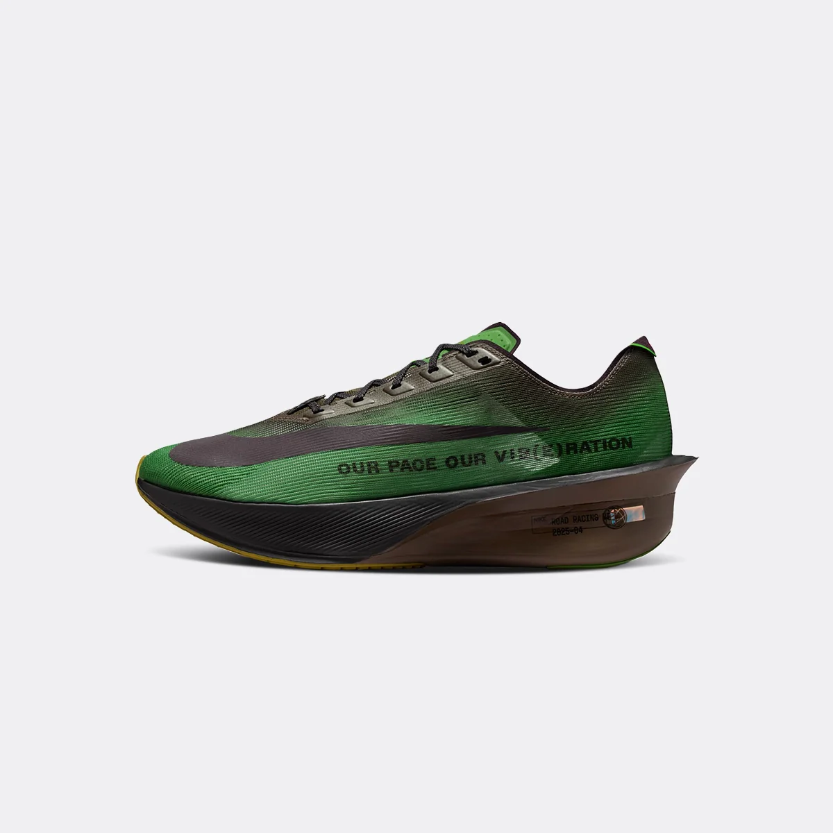 Nike Vaporfly 4 - Image 20