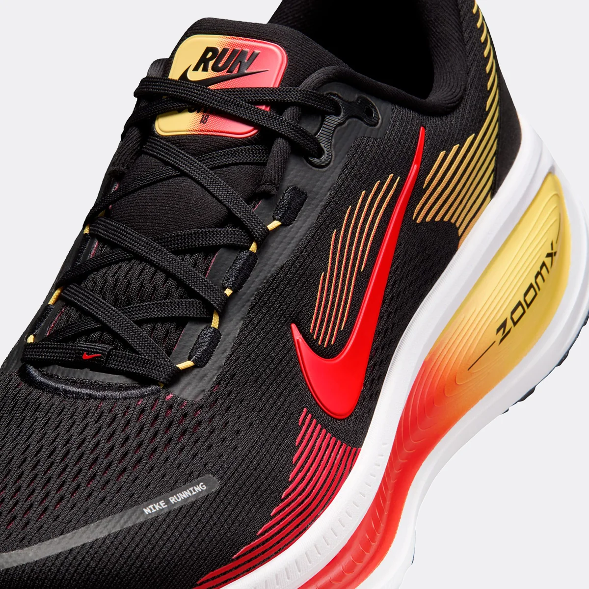Nike Vomero 18 - Image 33