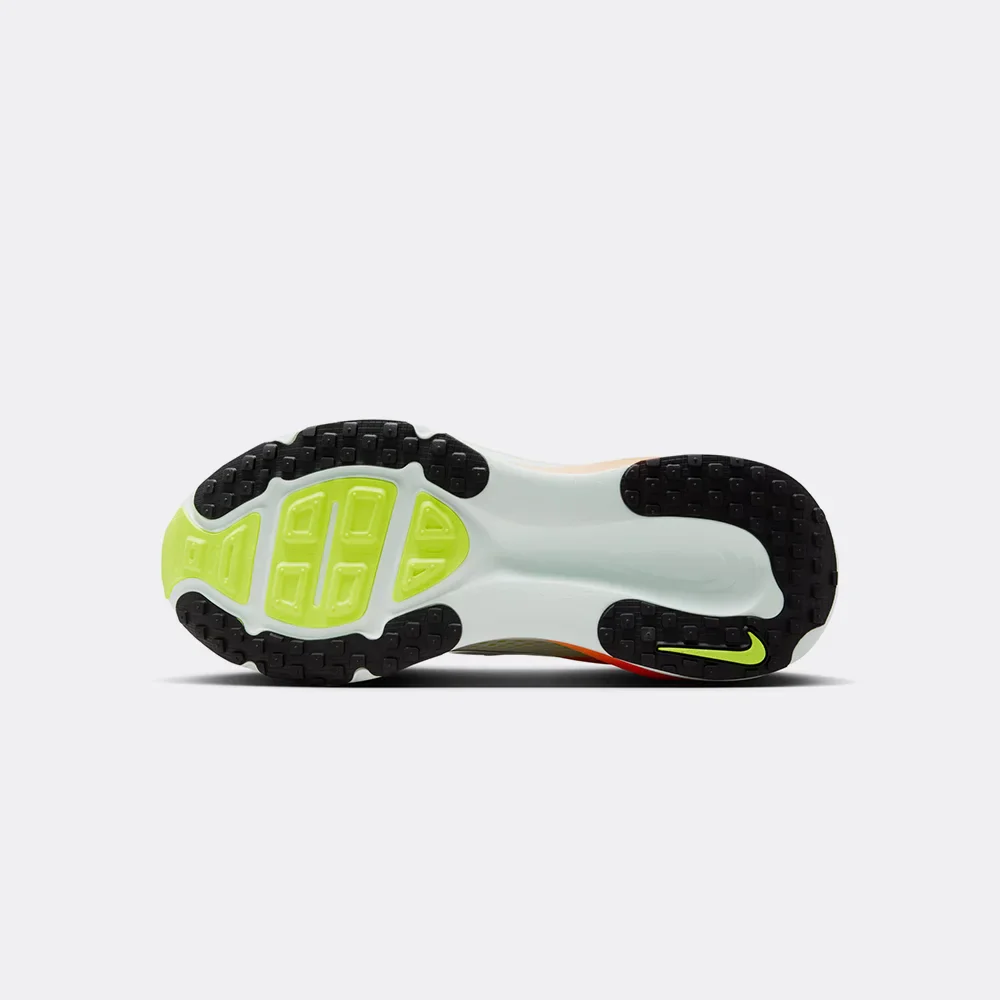 Nike Vomero 18 - Image 5