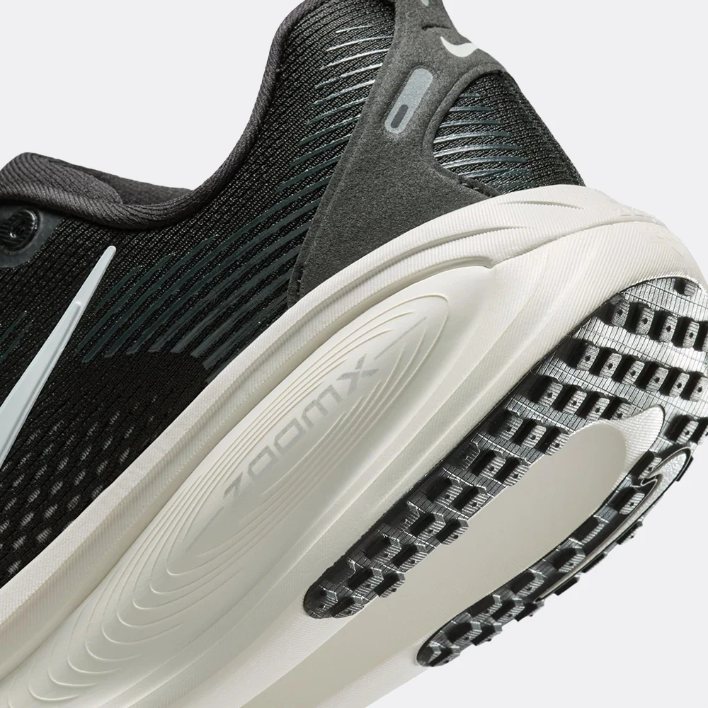 Nike Vomero 18 - Image 18