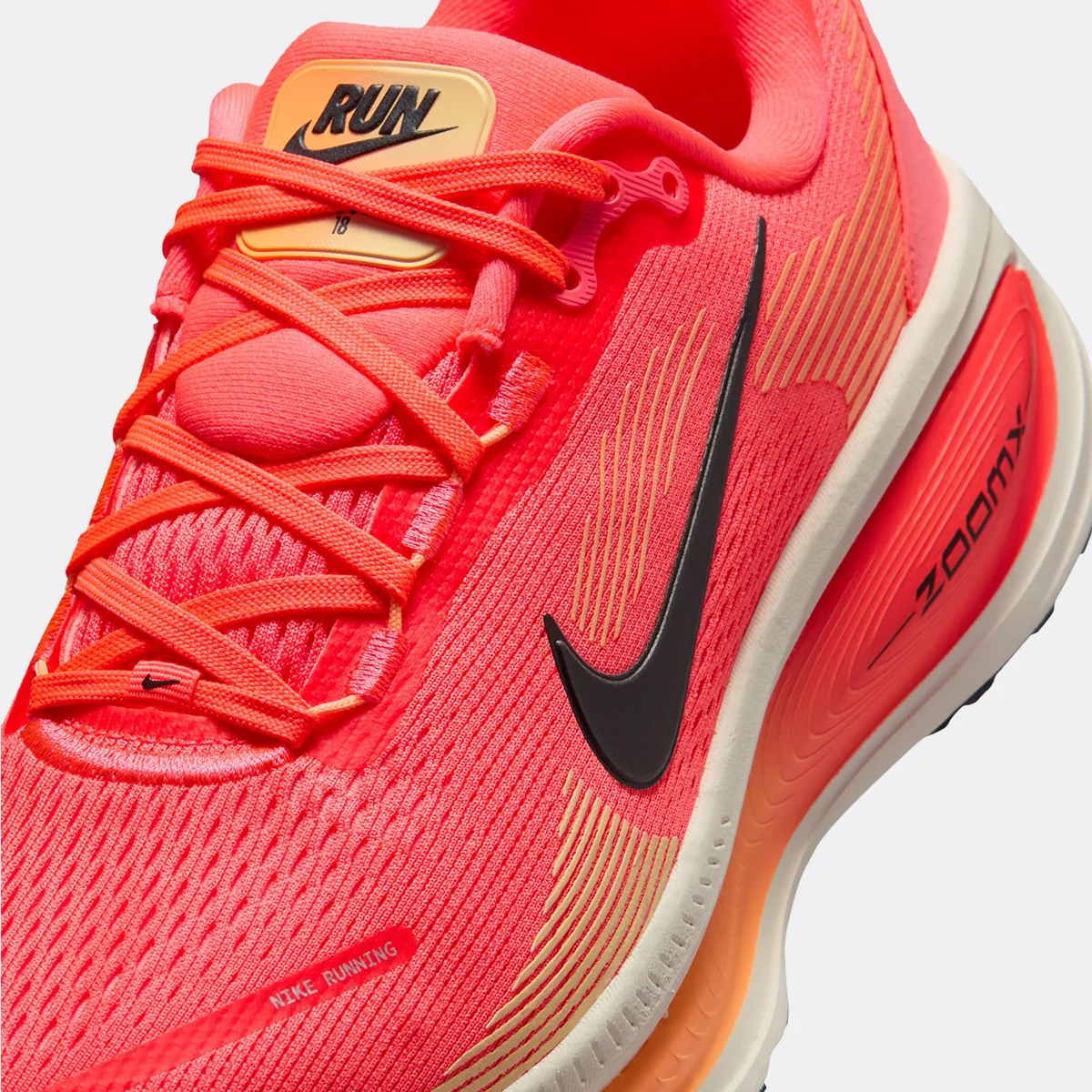 Nike Vomero 18 - Image 24
