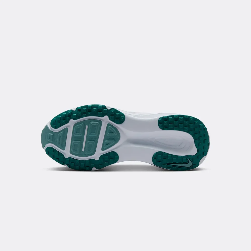 Nike Vomero 18 - Image 5