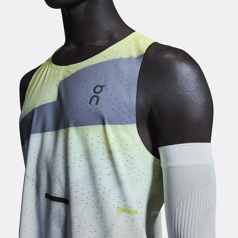 On Race Singlet - Image 3