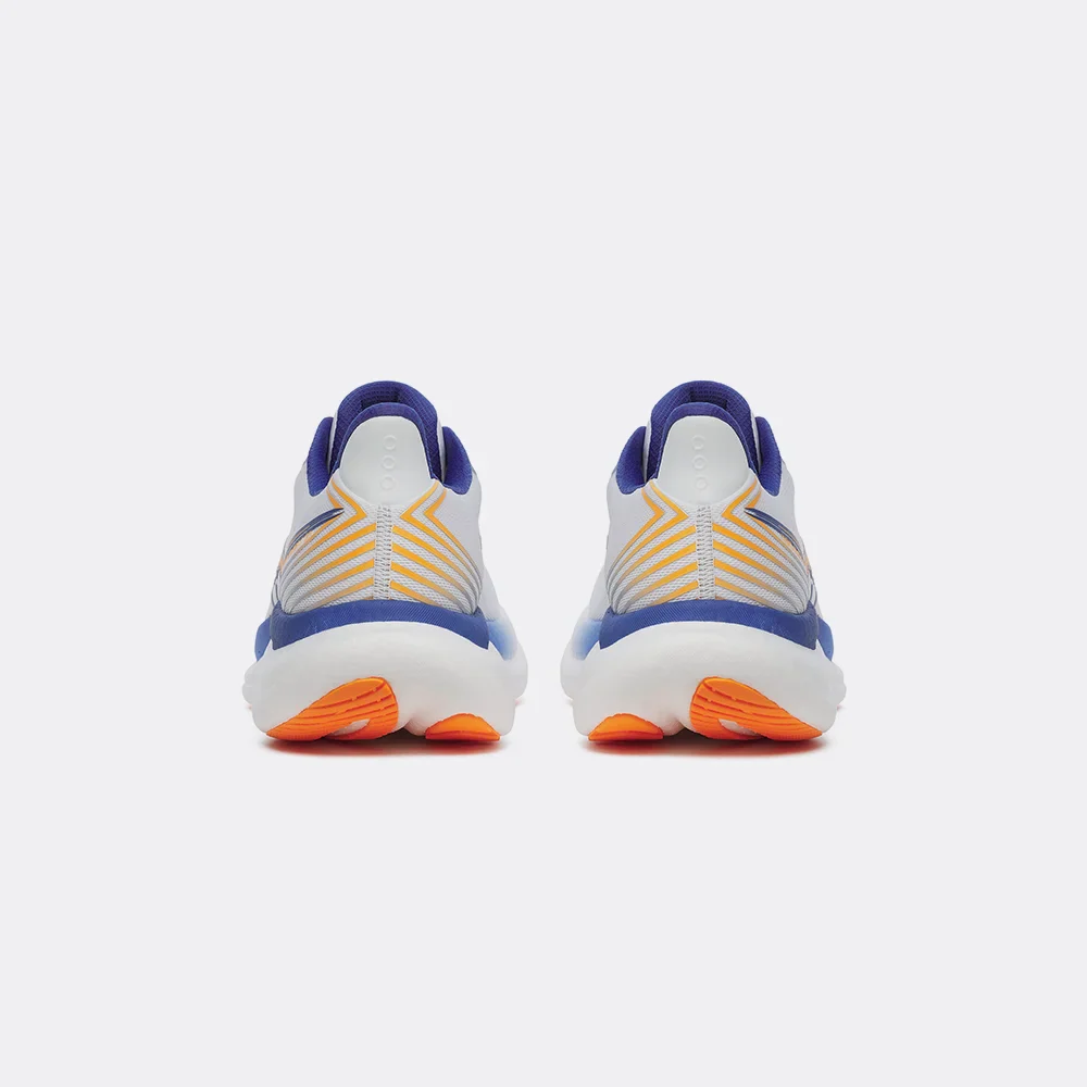 Saucony Triumph 23 - Image 12